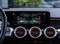 Mercedes-Benz GLB 35 AMG 4MATIC Premium|PANO|BURMESTER|HEAD-UP Noir - thumbnail 30