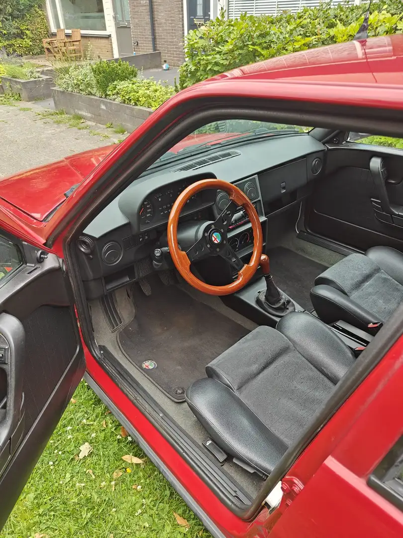 Alfa Romeo 33 1.4 I.E. U9 Rojo - 2