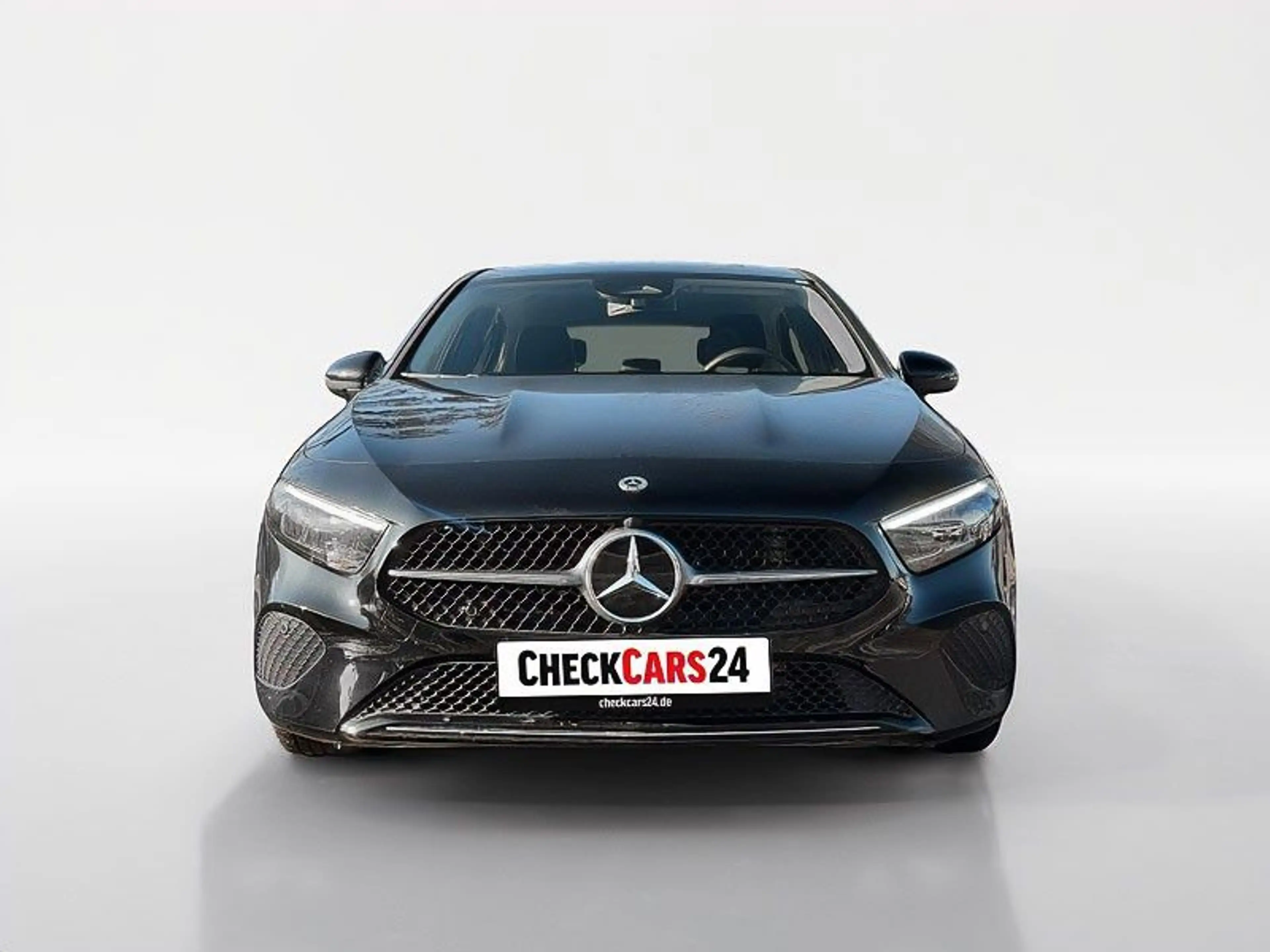 Mercedes-Benz A 220 A A 220 4Matic — photo 4