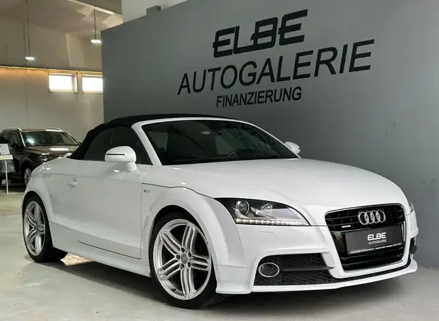 Audi TT Cabrio 2.0 TDI quattro S-Tronic S-Line Voll