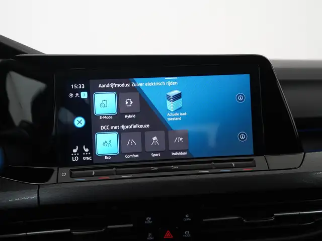 Volkswagen Golf view 27