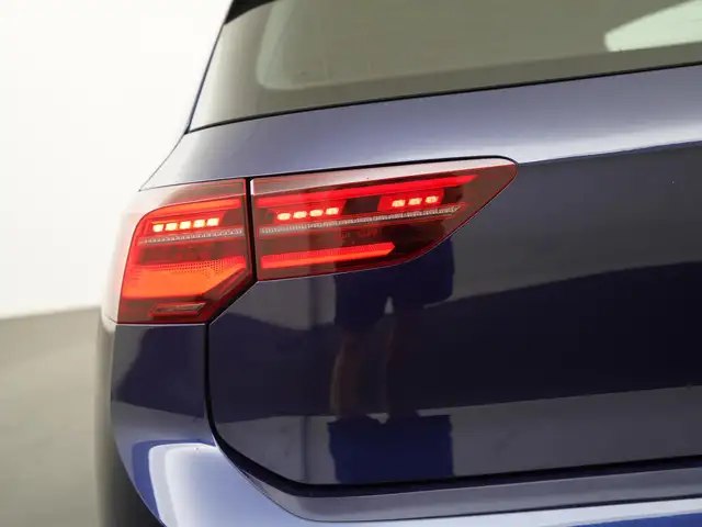 Volkswagen Golf view 29