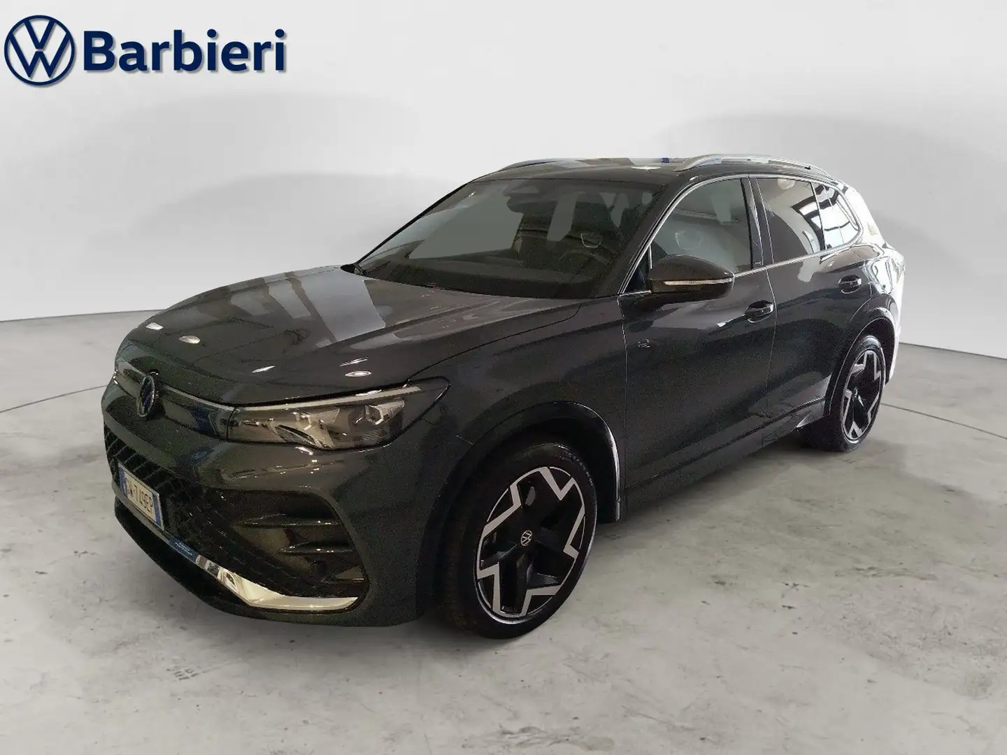 Volkswagen Tiguan NUOVA 2.0 TDI SCR R-LINE DSG 150 CV Grigio - 1