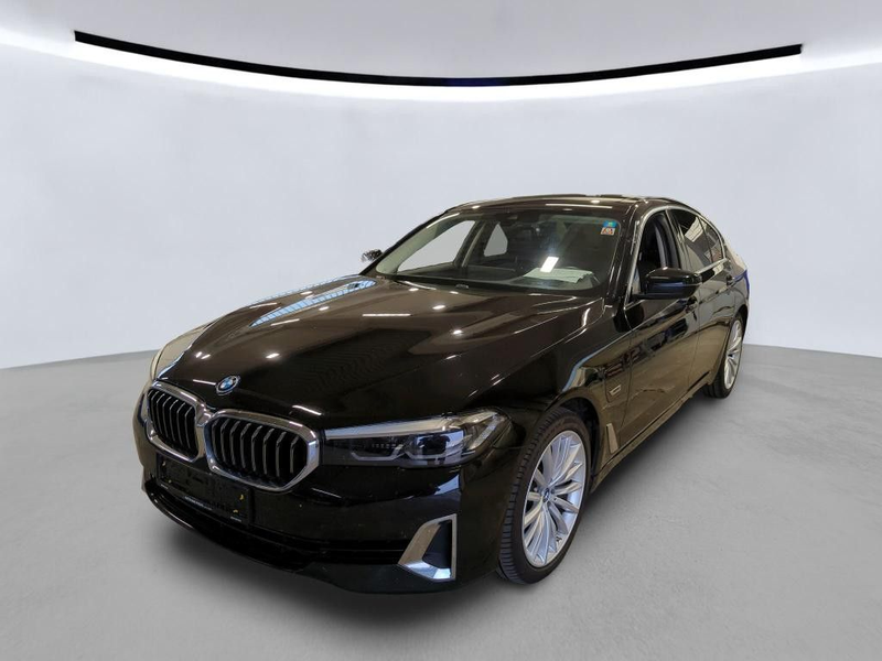 BMW 530 e xDrive Luxury Line Sdach*HUD*AHK*Kamera*Le — photo 2