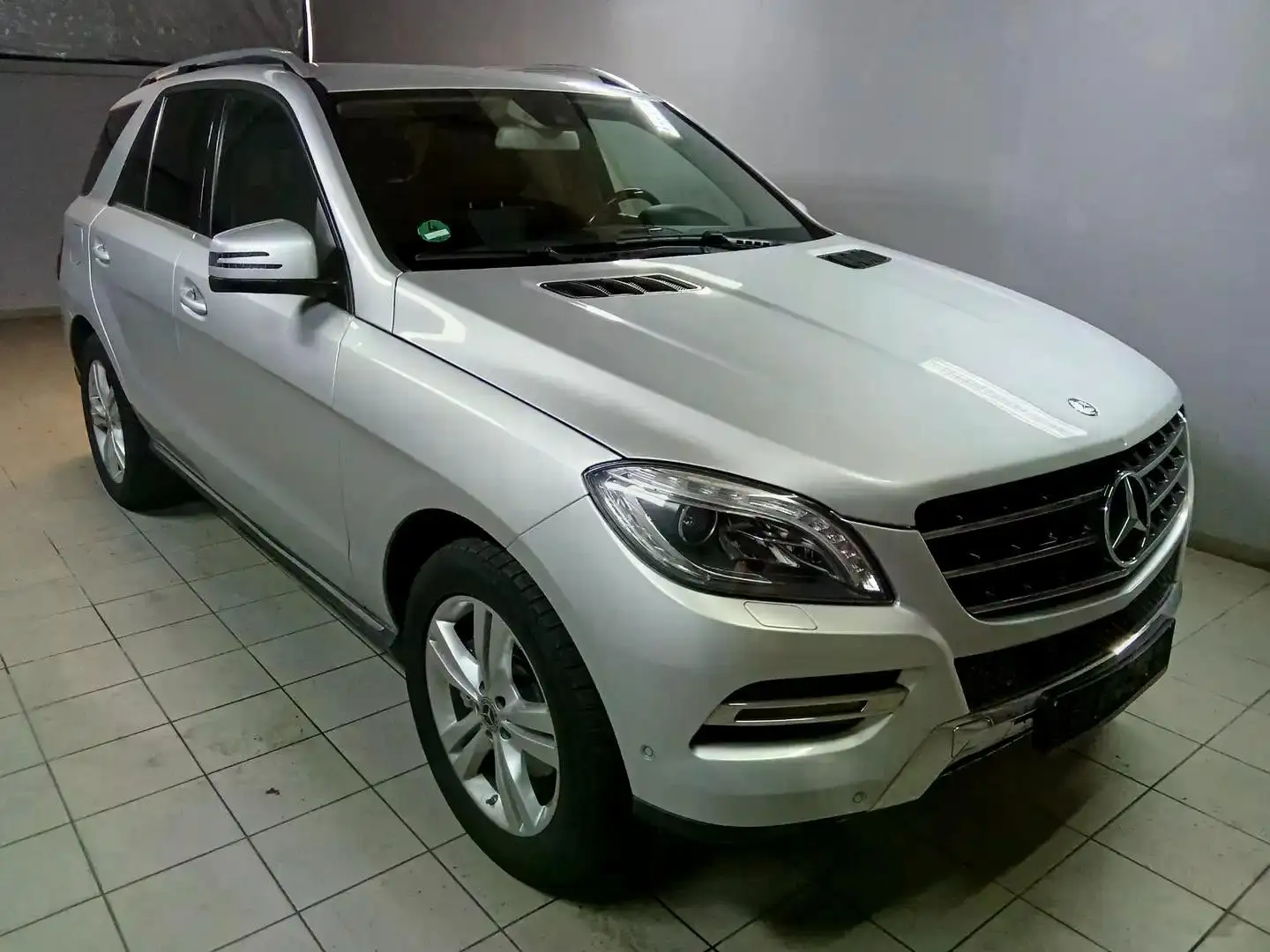 Mercedes-Benz ML 350 ML ML 350 CDI BlueTec Silber - 2