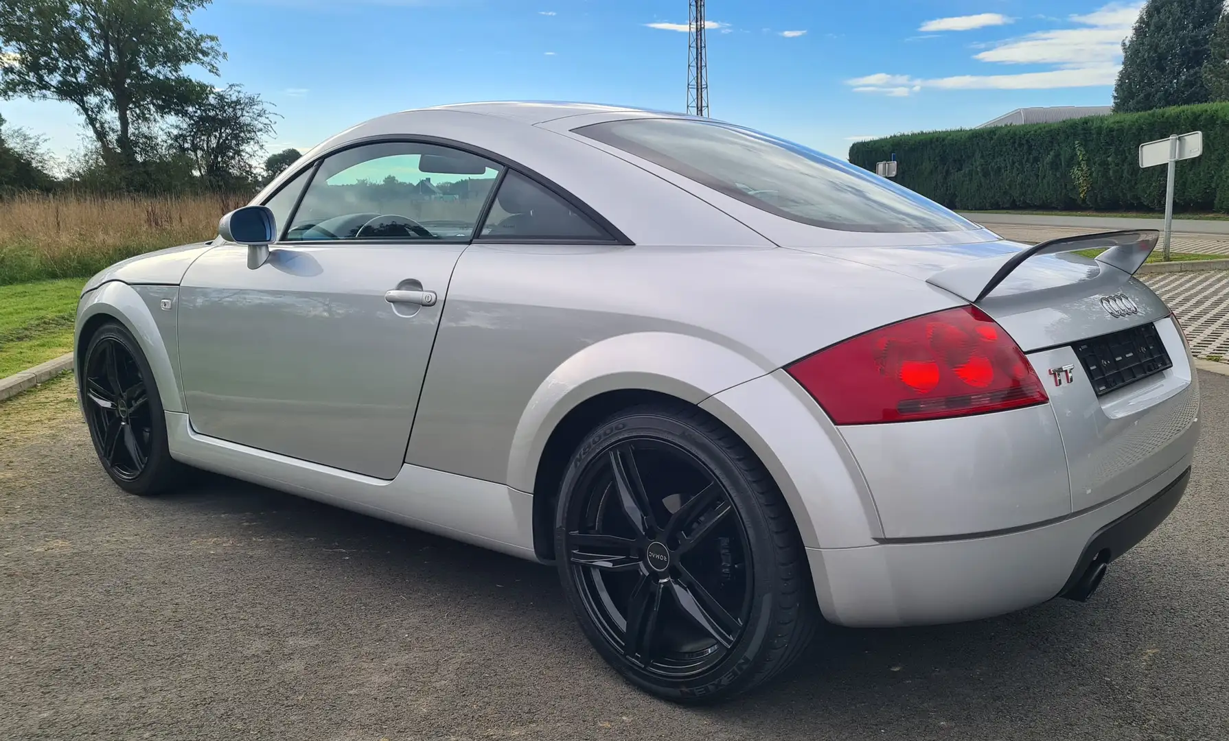 Audi TT 1.8 Turbo 20v ETAT EXCEPTIONNEL Argent - 1