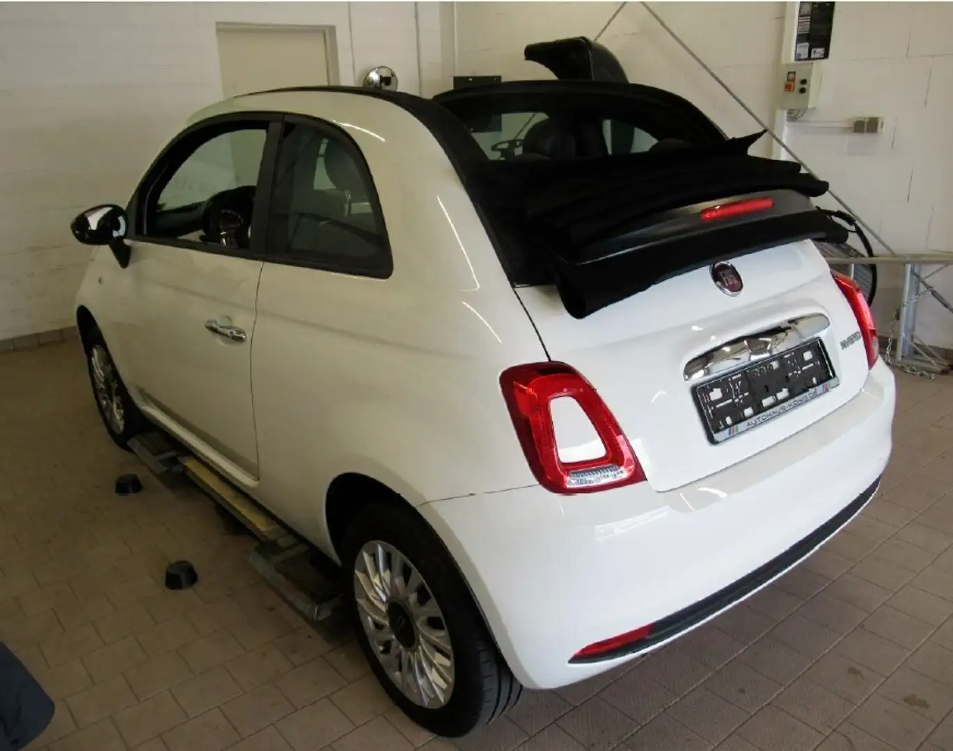 Fiat 500C Cabrio 1.0 GSE Cool & Sound Weiß - 2