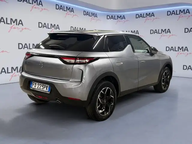 DS Automobiles DS 3 Crossback view 5