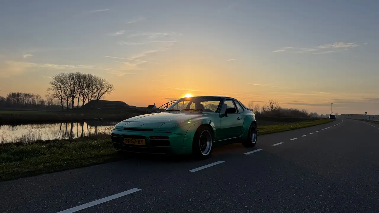 Porsche 944 Turbo, foto 8