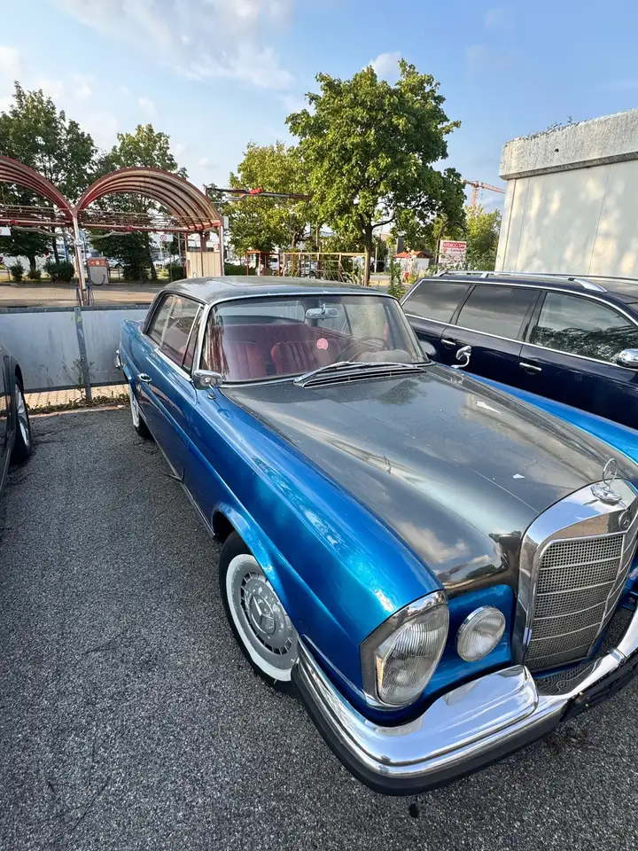 Mercedes-Benz 220 SE, foto 3