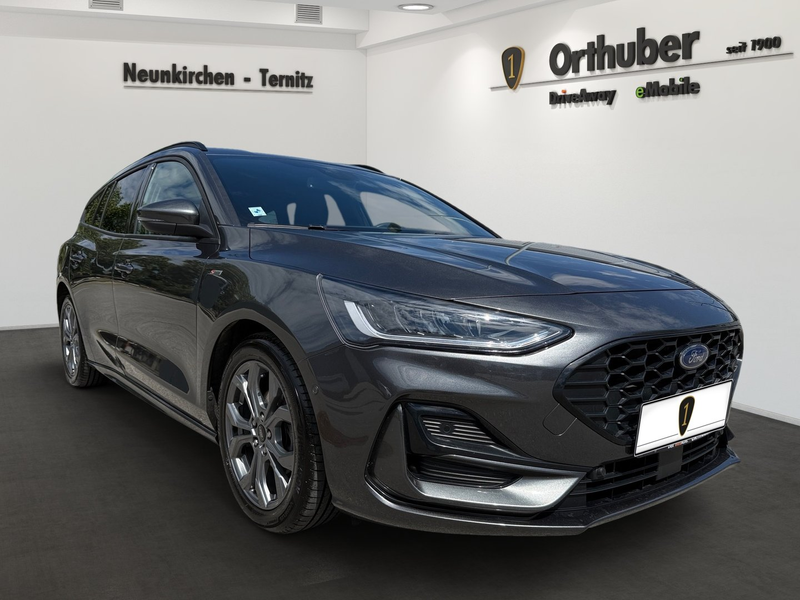 Ford Focus Traveller 1,0 EcoBoost Hybrid ST-Line — photo 2