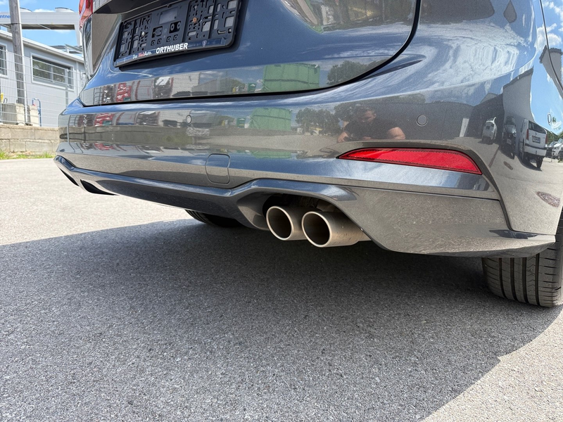 Ford Focus Traveller 1,0 EcoBoost Hybrid ST-Line — photo 10