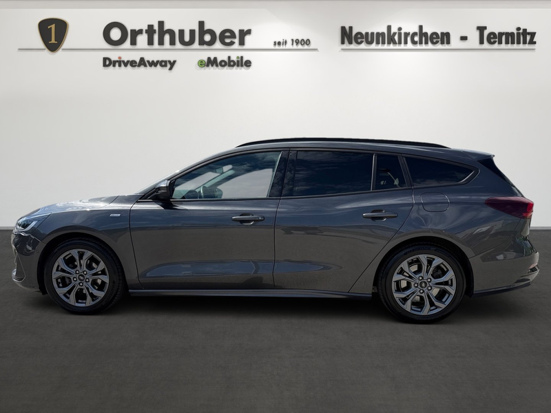 Ford Focus Traveller 1,0 EcoBoost Hybrid ST-Line — photo 6