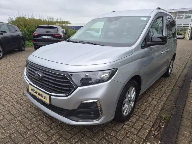 Ford Tourneo Connect Titanium
