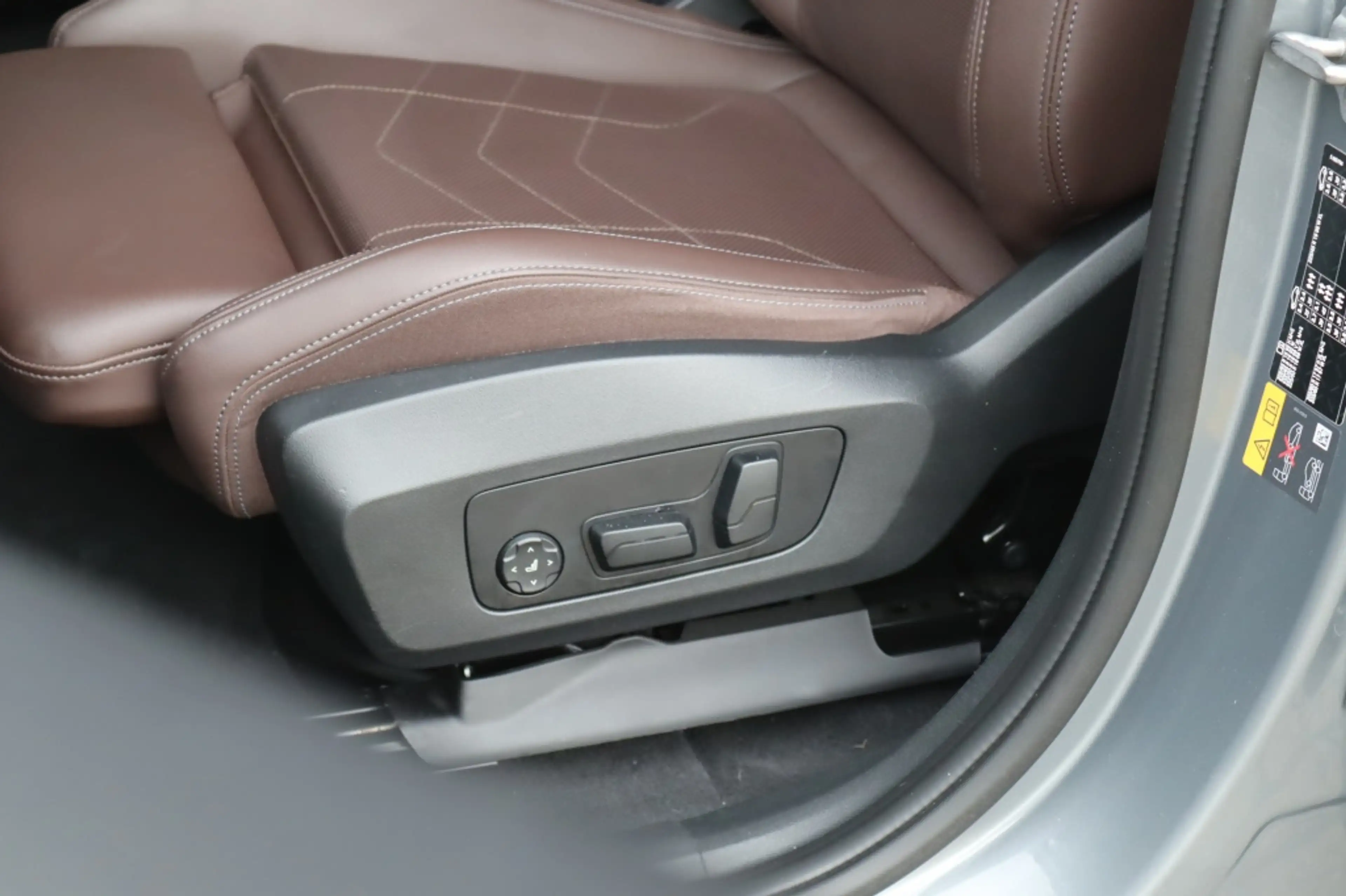 BMW 225 2-Serie Active Tourer (U06) 225e 245PK XDRIVE LUXU — photo 17