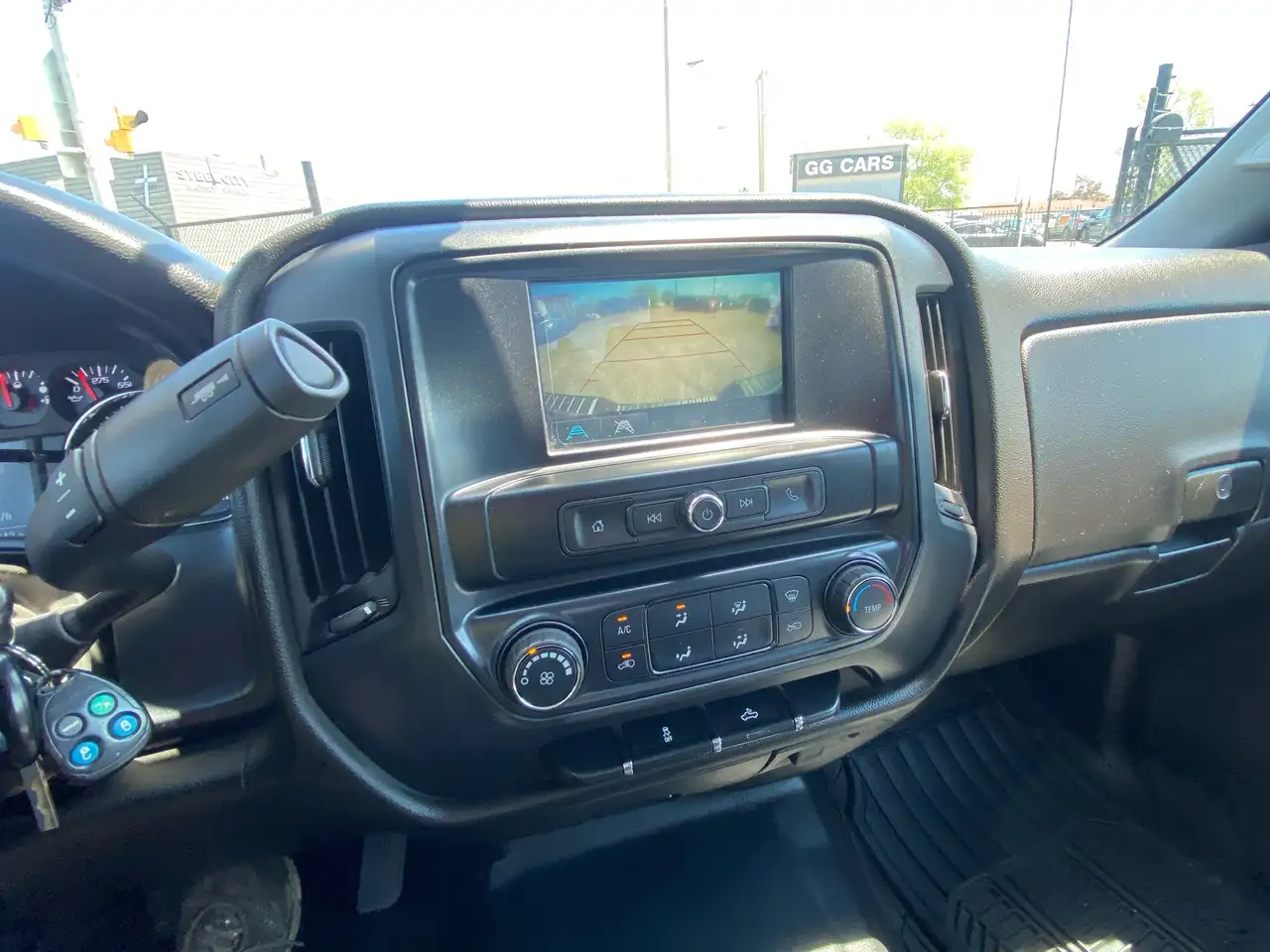 Chevrolet Silverado 1500 снимка Chevrolet Silverado 1500