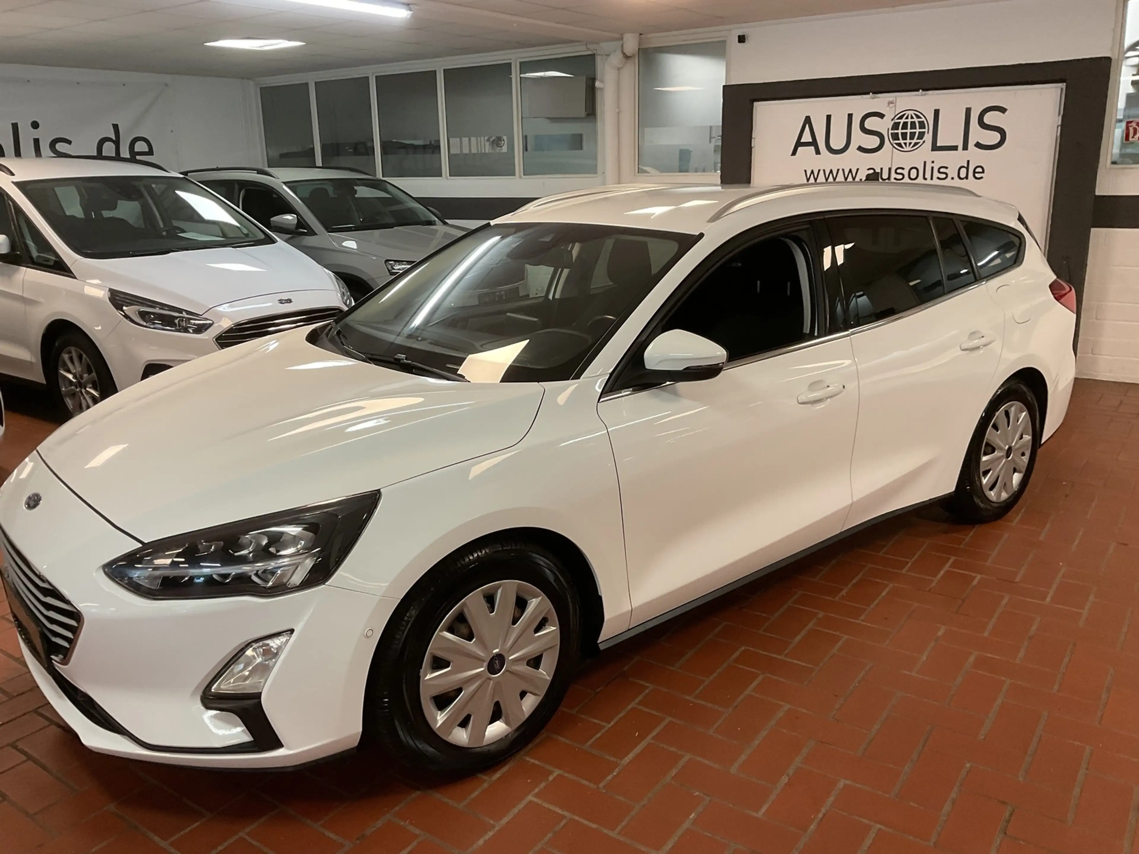 Ford Focus Turnier Cool &Connect LED,Navi,Kamera,AHK