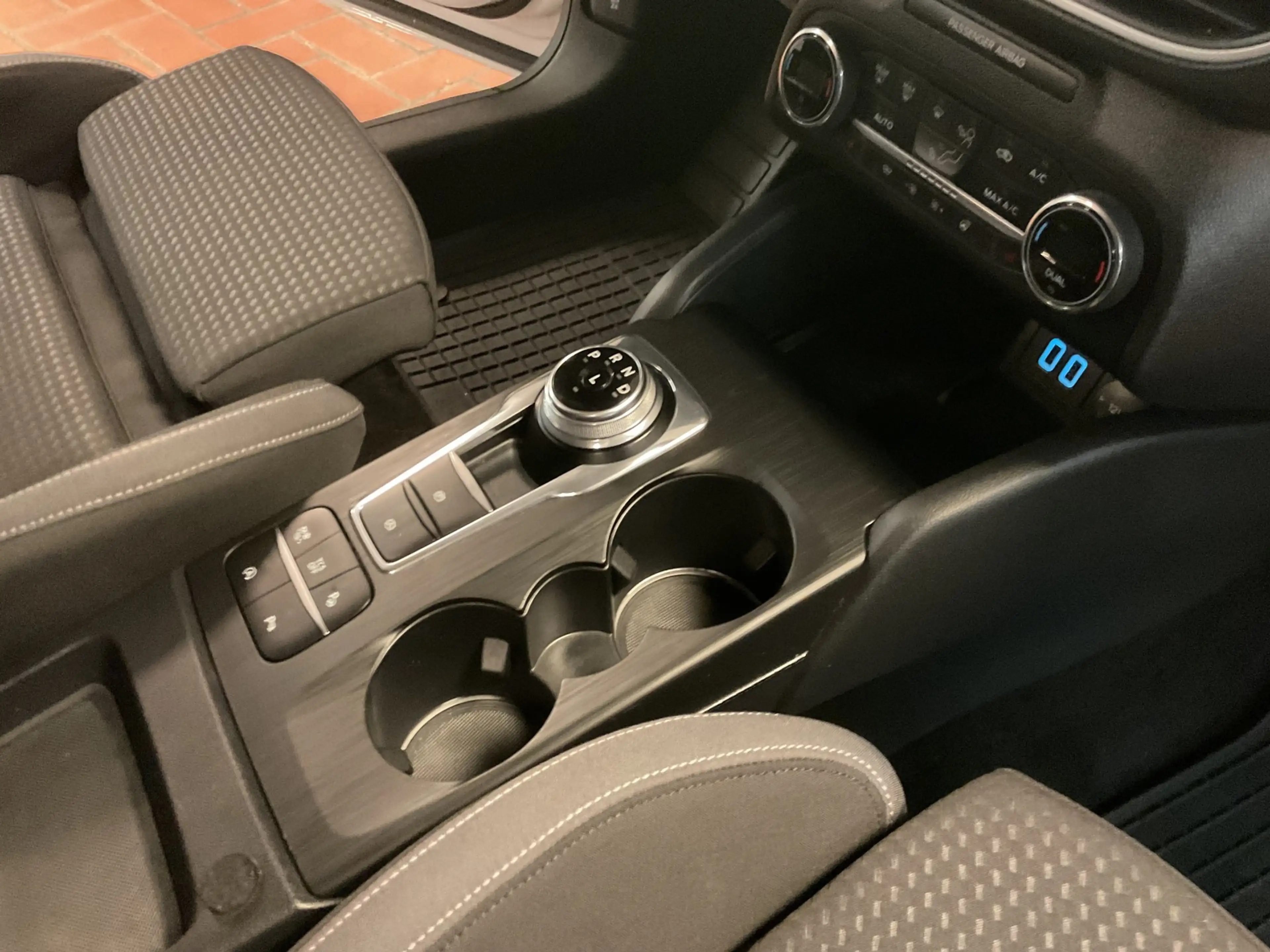 Ford Focus Turnier Cool &Connect LED,Navi,Kamera,AHK — photo 14