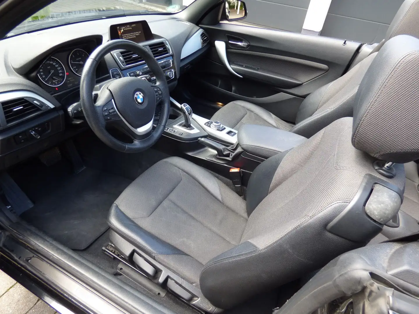 BMW 220 d Advantage *Xenon*Navi*Teilleder*Automatik* Schwarz - 2