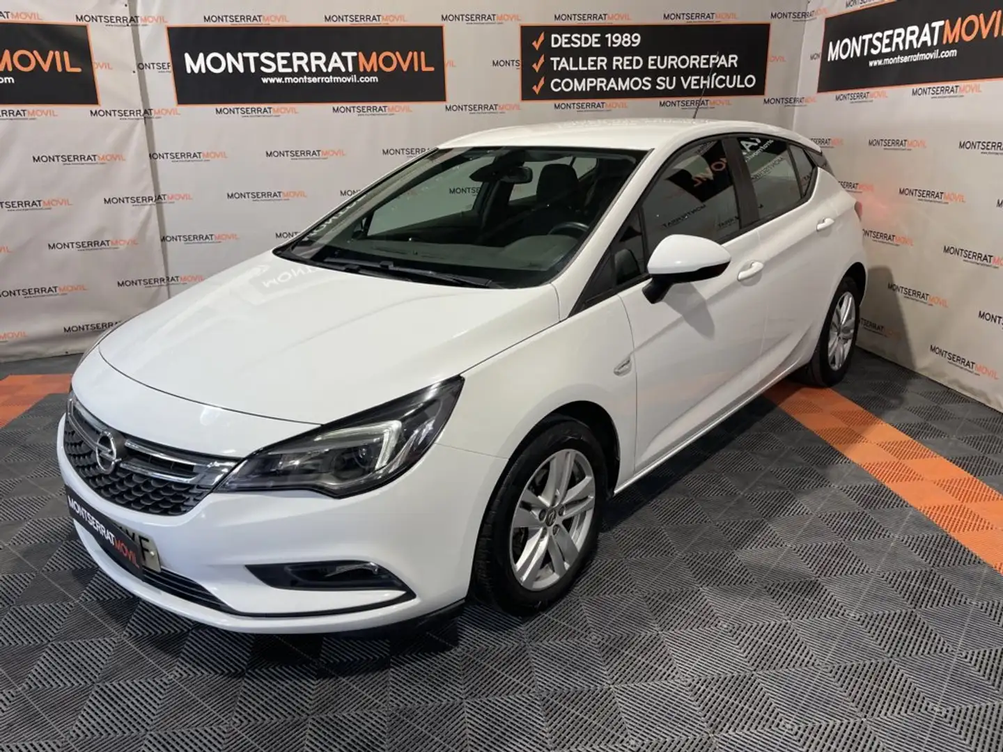 Opel Astra 1.6CDTi S/S Selective Pro 110 Weiß - 1