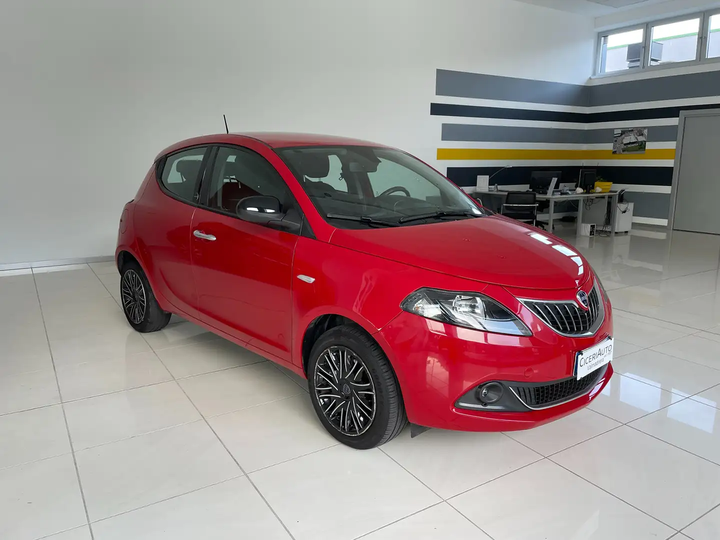 Lancia Ypsilon 1.0 firefly hybrid Gold Rouge - 1