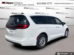 Chrysler Pacifica 2026