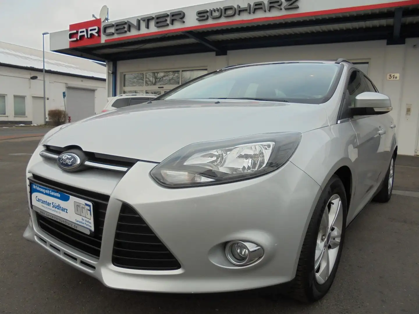 Ford Focus 1,0 EcoBoost 74kW Trend /Zahnriemen neu Silber - 1