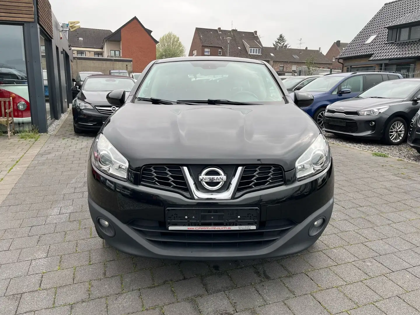 Nissan Qashqai Acenta Schwarz - 2