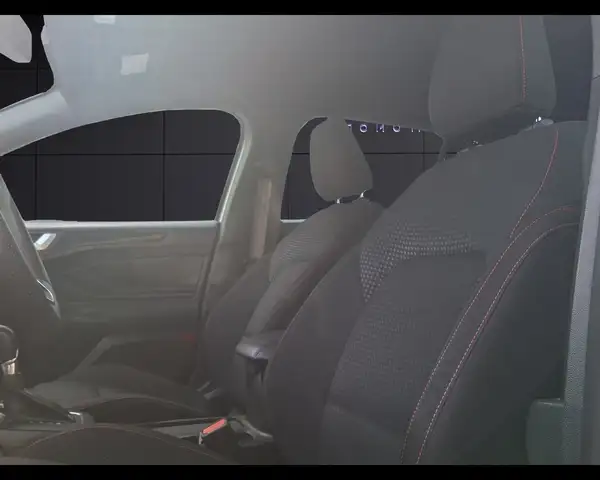 Ford Focus view 9