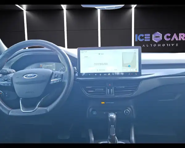 Ford Focus view 10