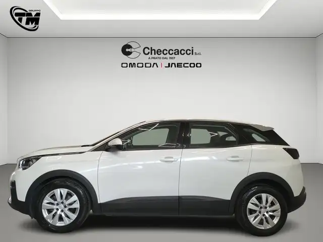 Peugeot 3008 view 5