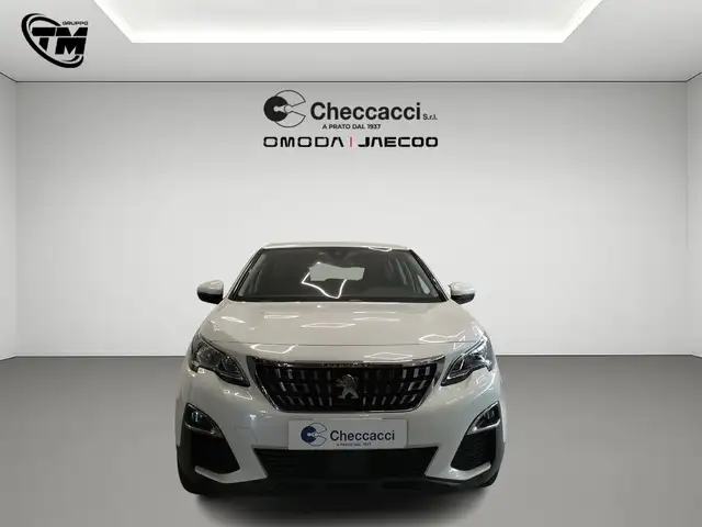 Peugeot 3008 view 3