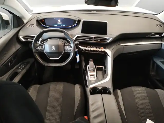 Peugeot 3008 view 13