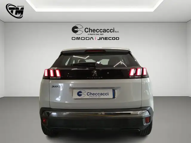 Peugeot 3008 view 8