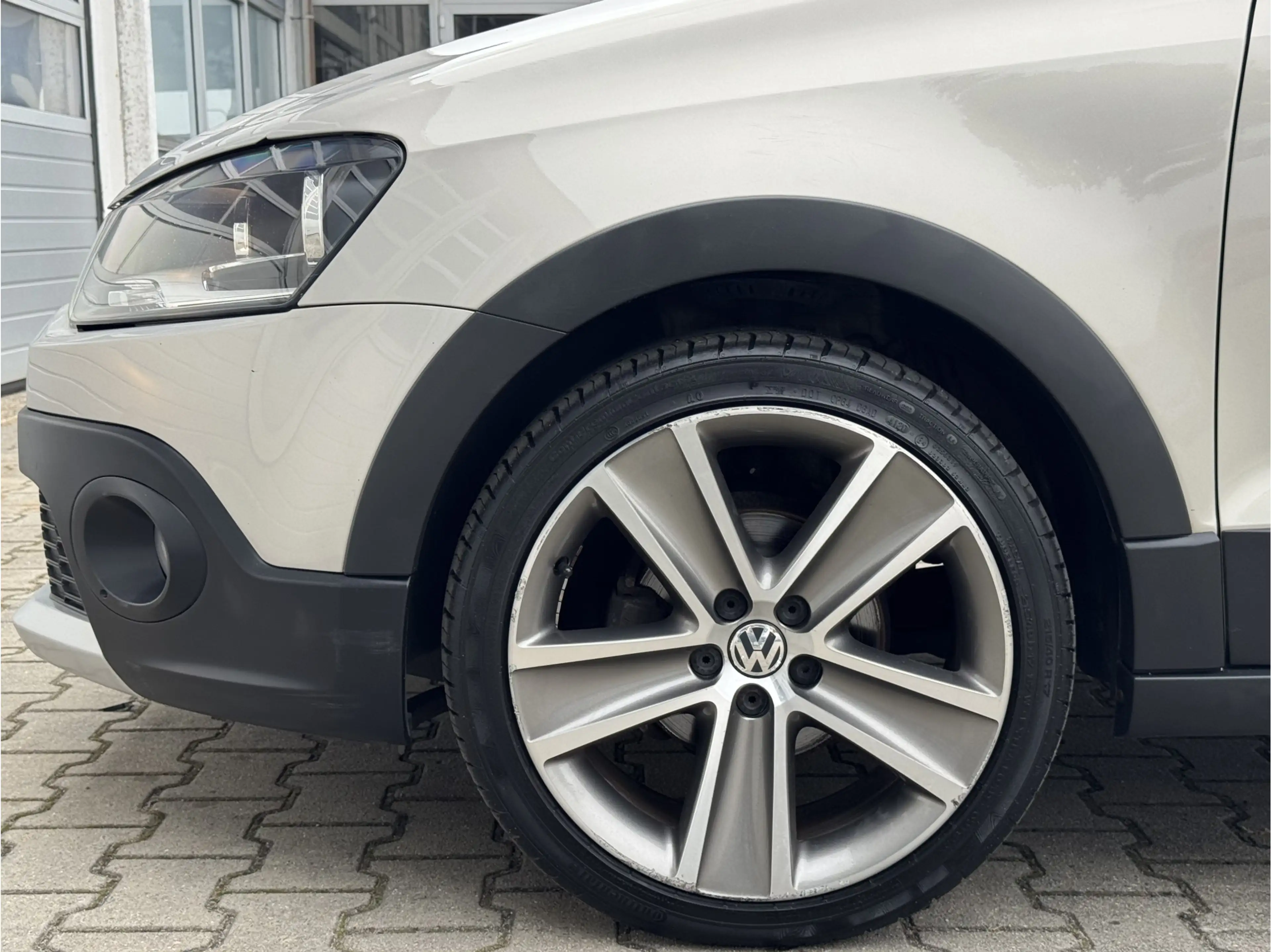 Volkswagen Polo Cross 1.2 TSI | NL-AUTO! | 1E EIGENAAR! — photo 31