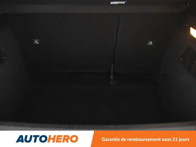 Renault Megane E-Tech view 19