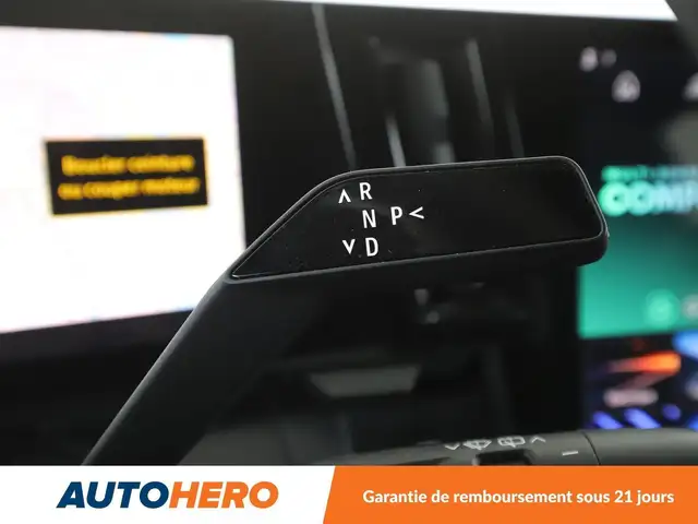 Renault Megane E-Tech view 27