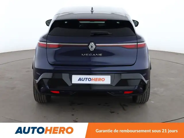 Renault Megane E-Tech view 5