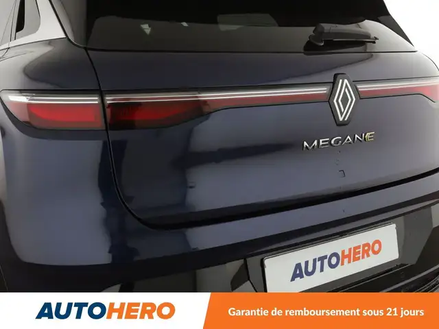 Renault Megane E-Tech view 30