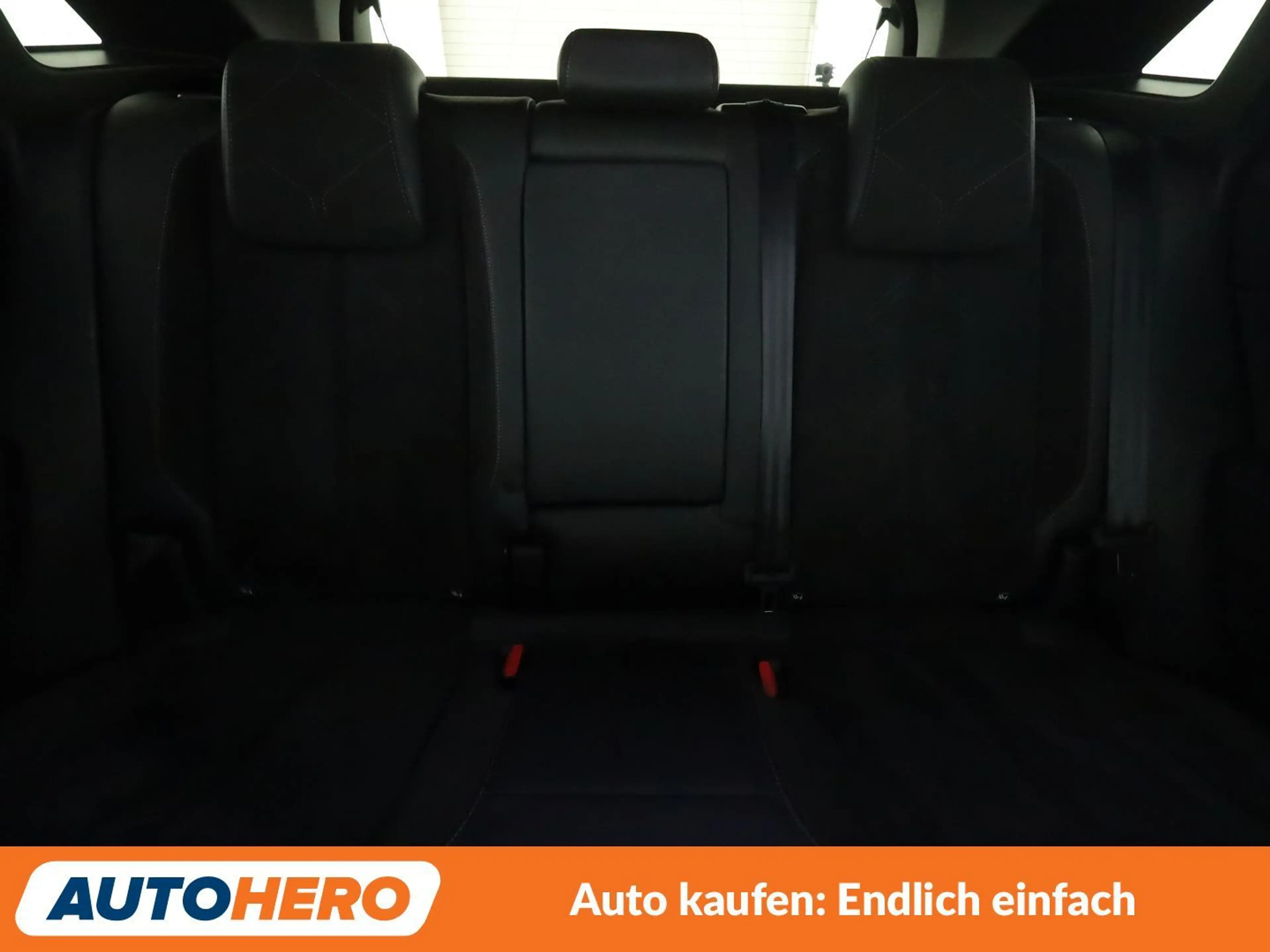 DS Automobiles DS 7 Crossback 1.6 E-Tense Hybrid Performance Line 4x4 Aut.*NAVI* — photo 15