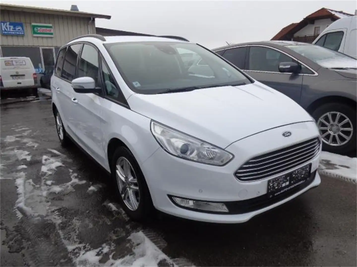 Ford Galaxy 2,0 EcoBlue SCR Business Aut. Weiß - 2