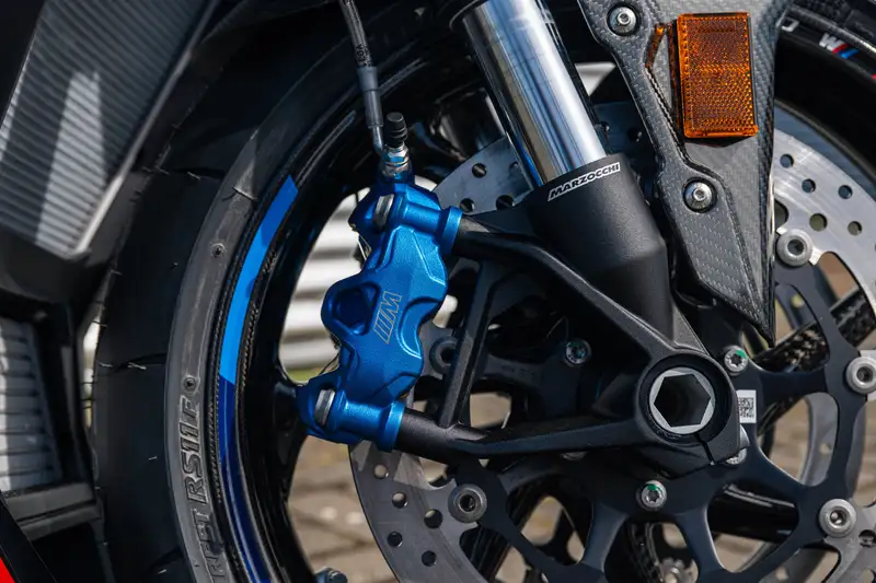 BMW M 1000 R - foto 7