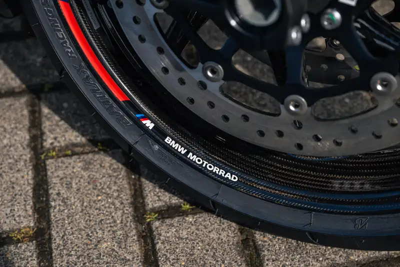 BMW M 1000 R - foto 6