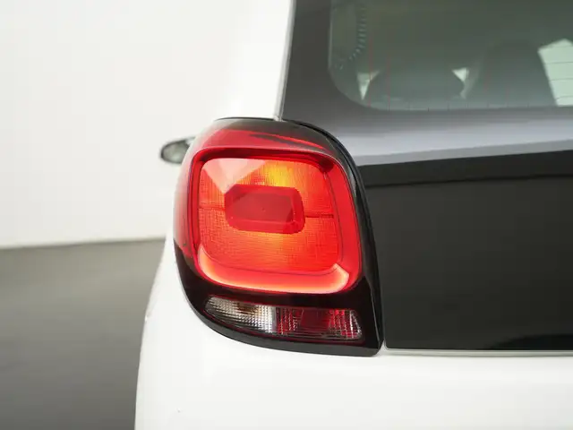 Citroen C1 view 13