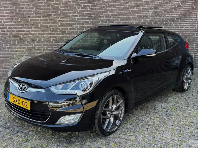 Hyundai VELOSTER 1.6 GDI 140pk i-Vision Pano Carplay 18-Inch Camera