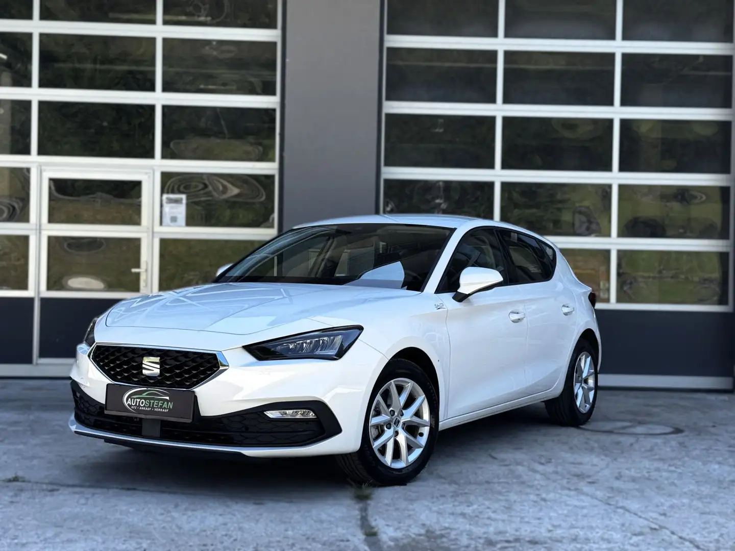 SEAT Leon 1,0 TSI Reference / LED / KOMFORT / ASSISTENZSYST Weiß - 1