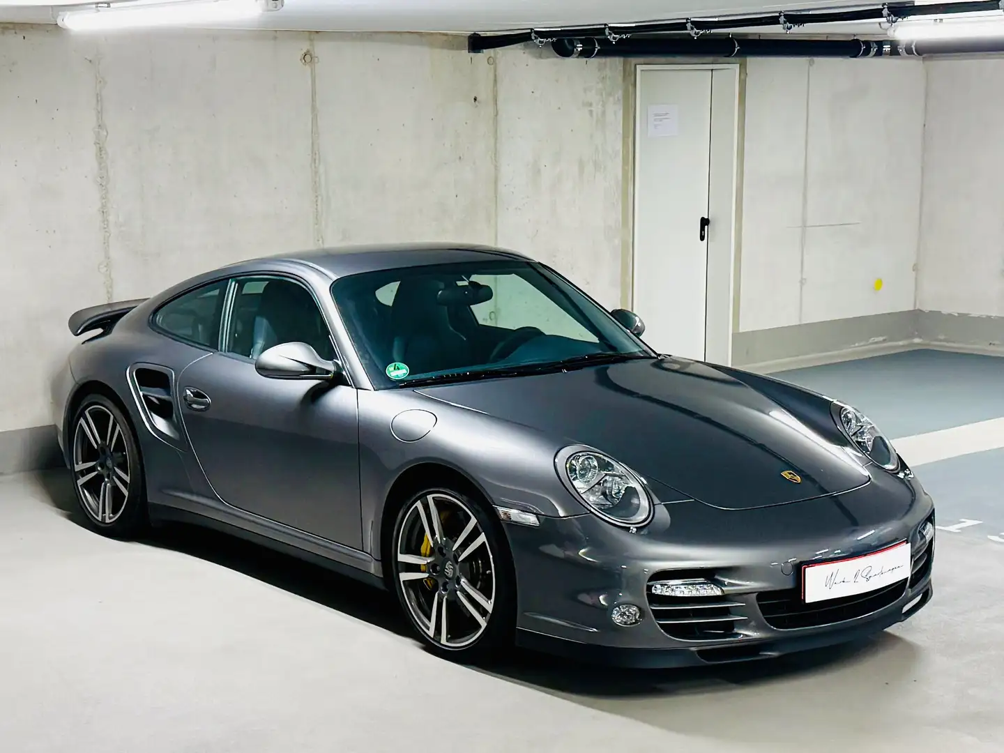 Porsche 997 997.2 Turbo 1. Hand 21.291 km Gris - 1