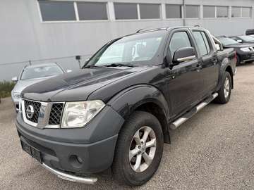 Navara Double Cab 2,5  4x4