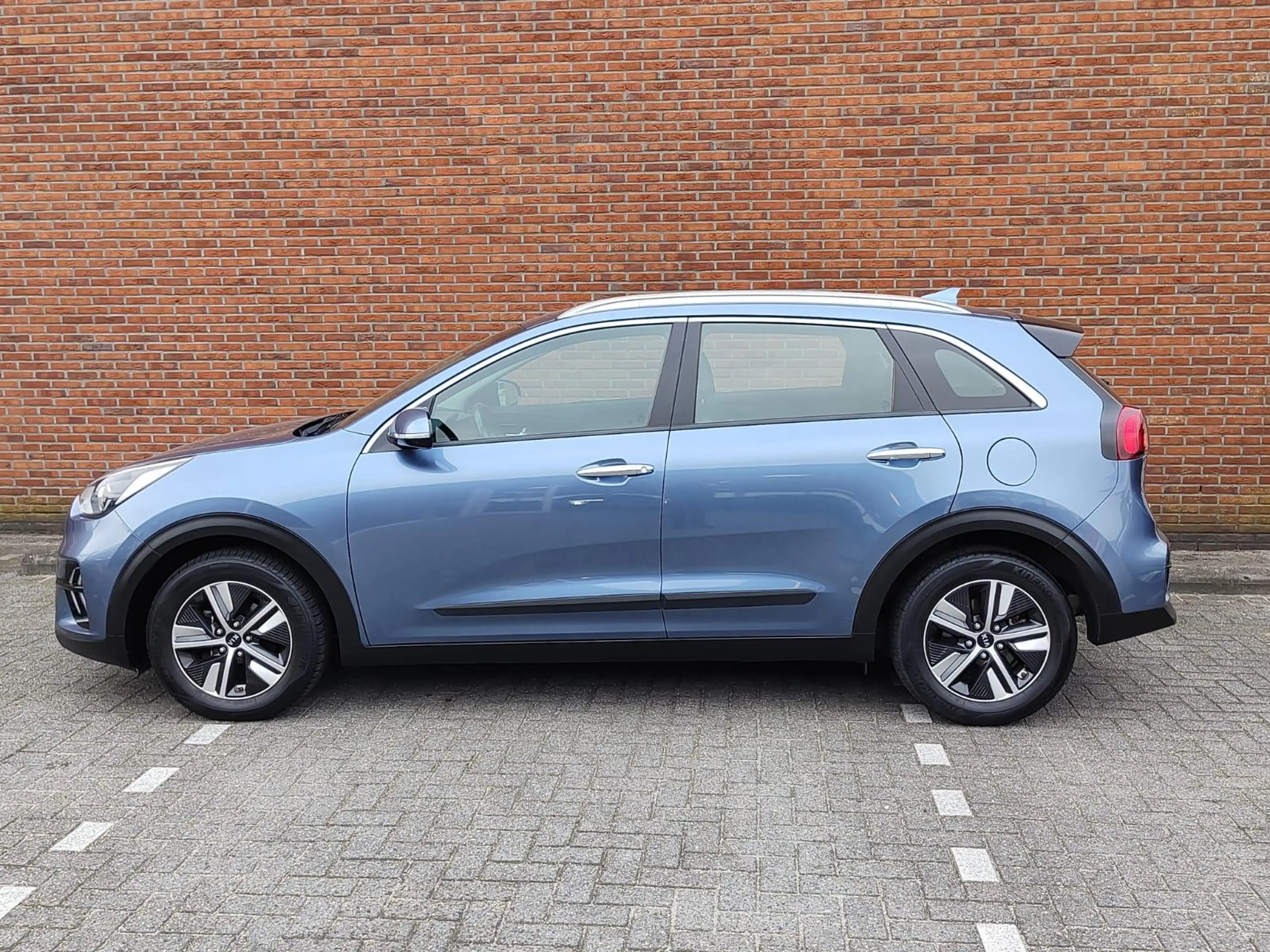 Kia Niro 1.6 GDi Hybrid Edition | Climate Control | Adaptiv — photo 2