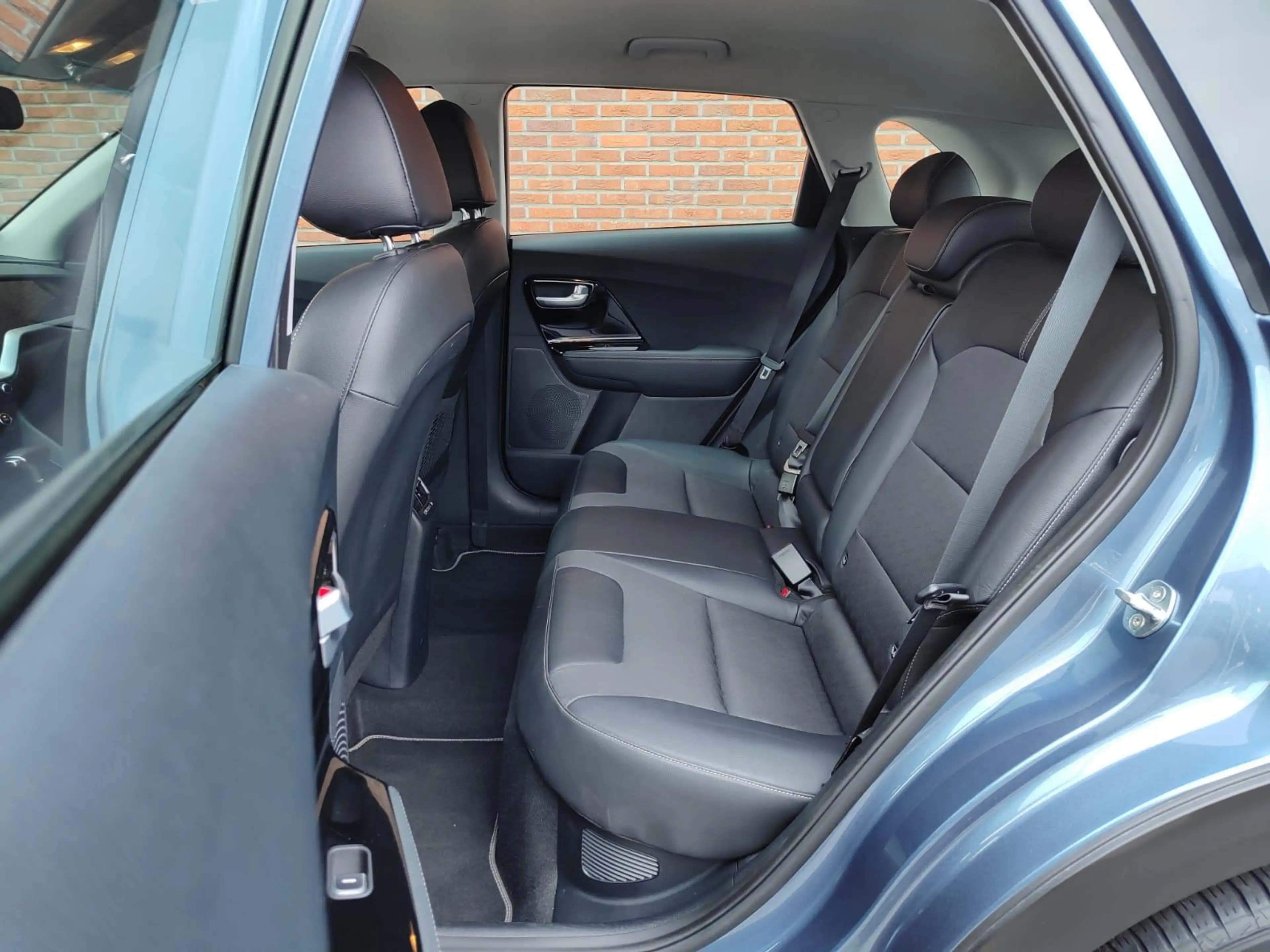 Kia Niro 1.6 GDi Hybrid Edition | Climate Control | Adaptiv — photo 6